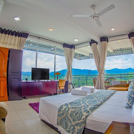 Romance Hills Hotel Канді Екстер'єр фото