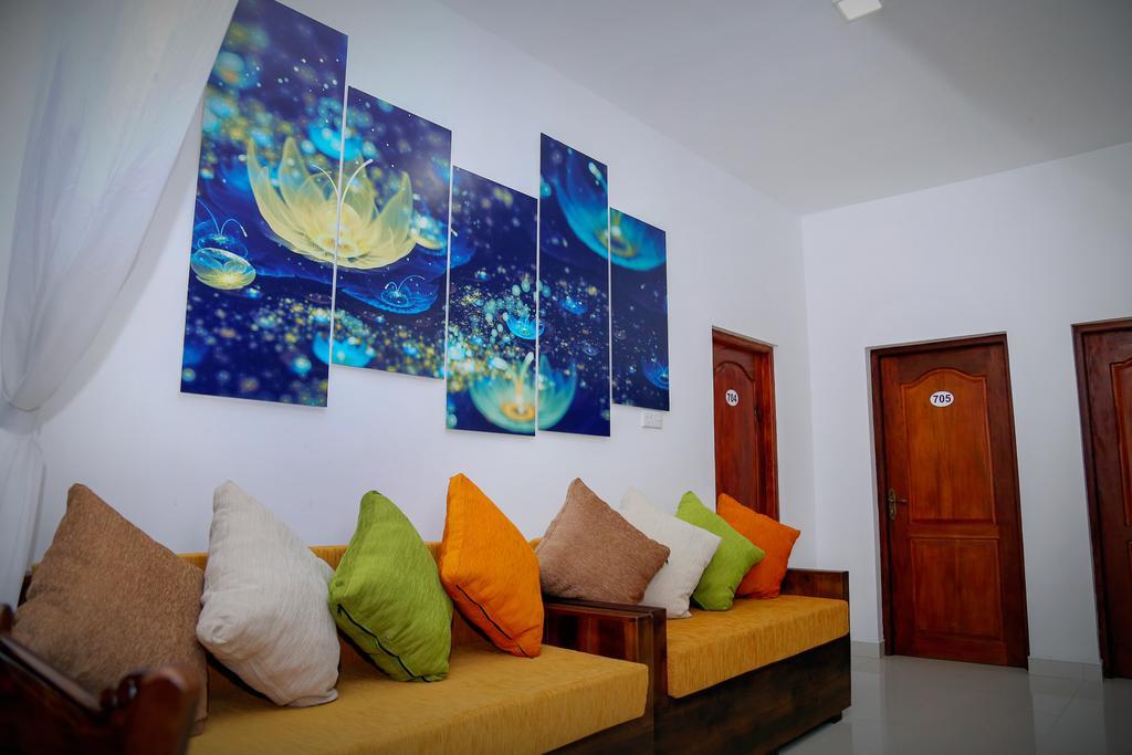 Romance Hills Hotel Канді Екстер'єр фото